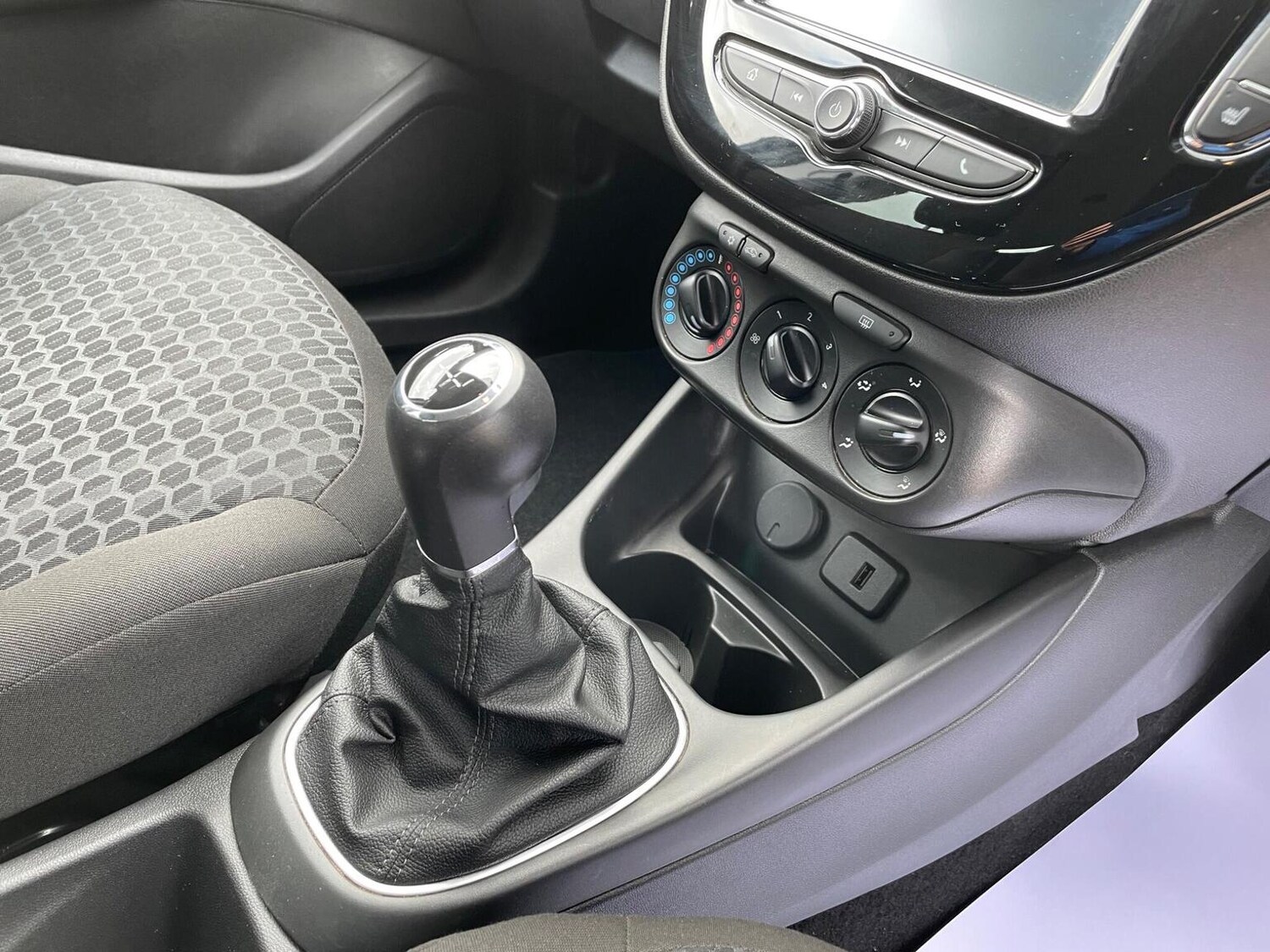 Used Vauxhall Corsa 2017 for sale - 77562529: Photo 10