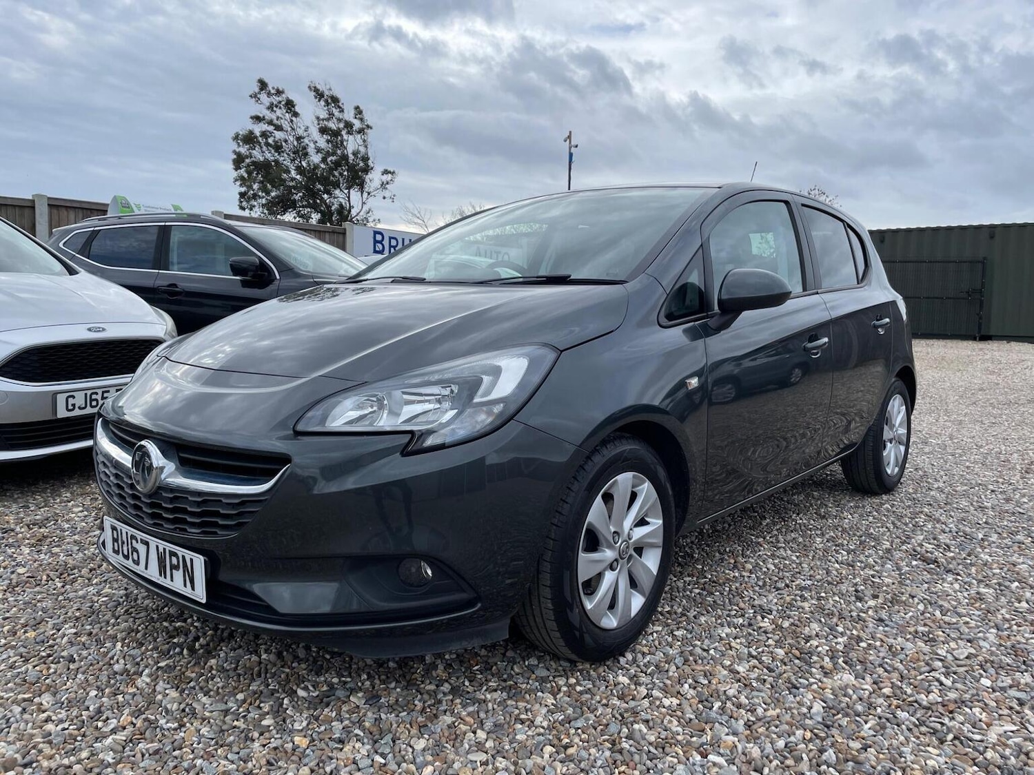 Used Vauxhall Corsa 2017 for sale - 77562529: Photo 3