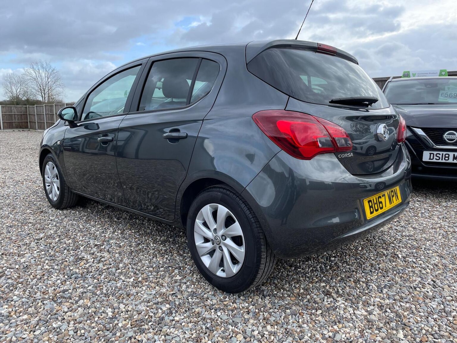 Used Vauxhall Corsa 2017 for sale - 77562529: Photo 4