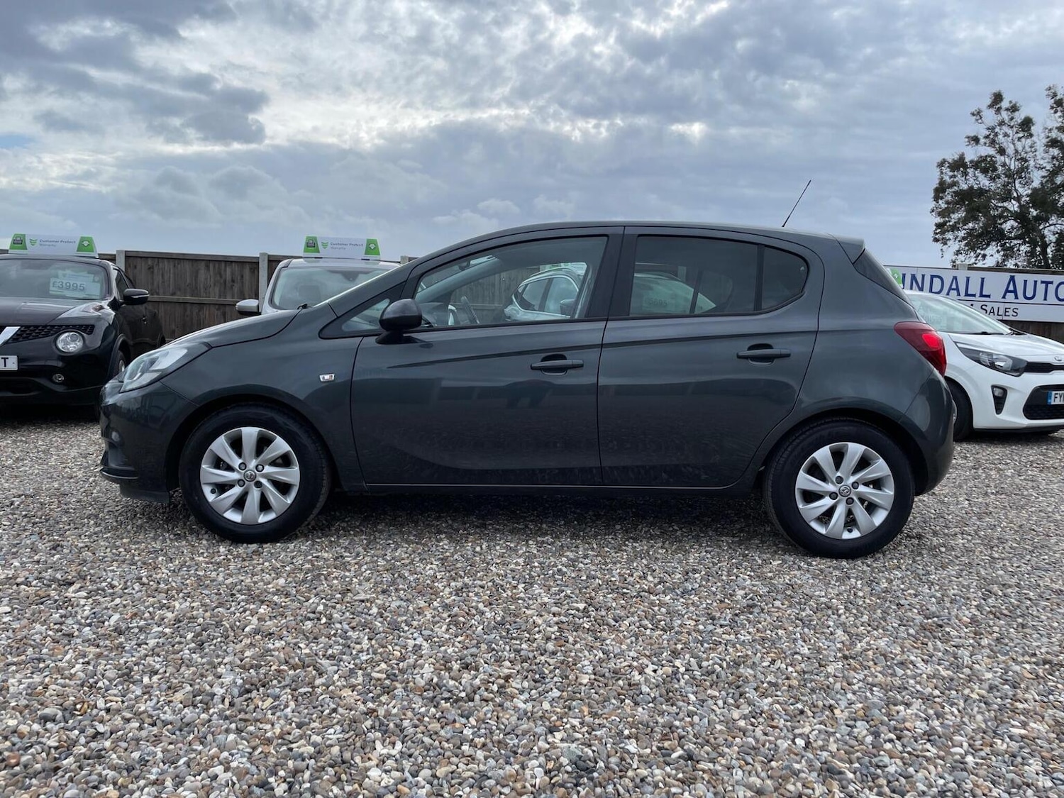 Used Vauxhall Corsa 2017 for sale - 77562529: Photo 5