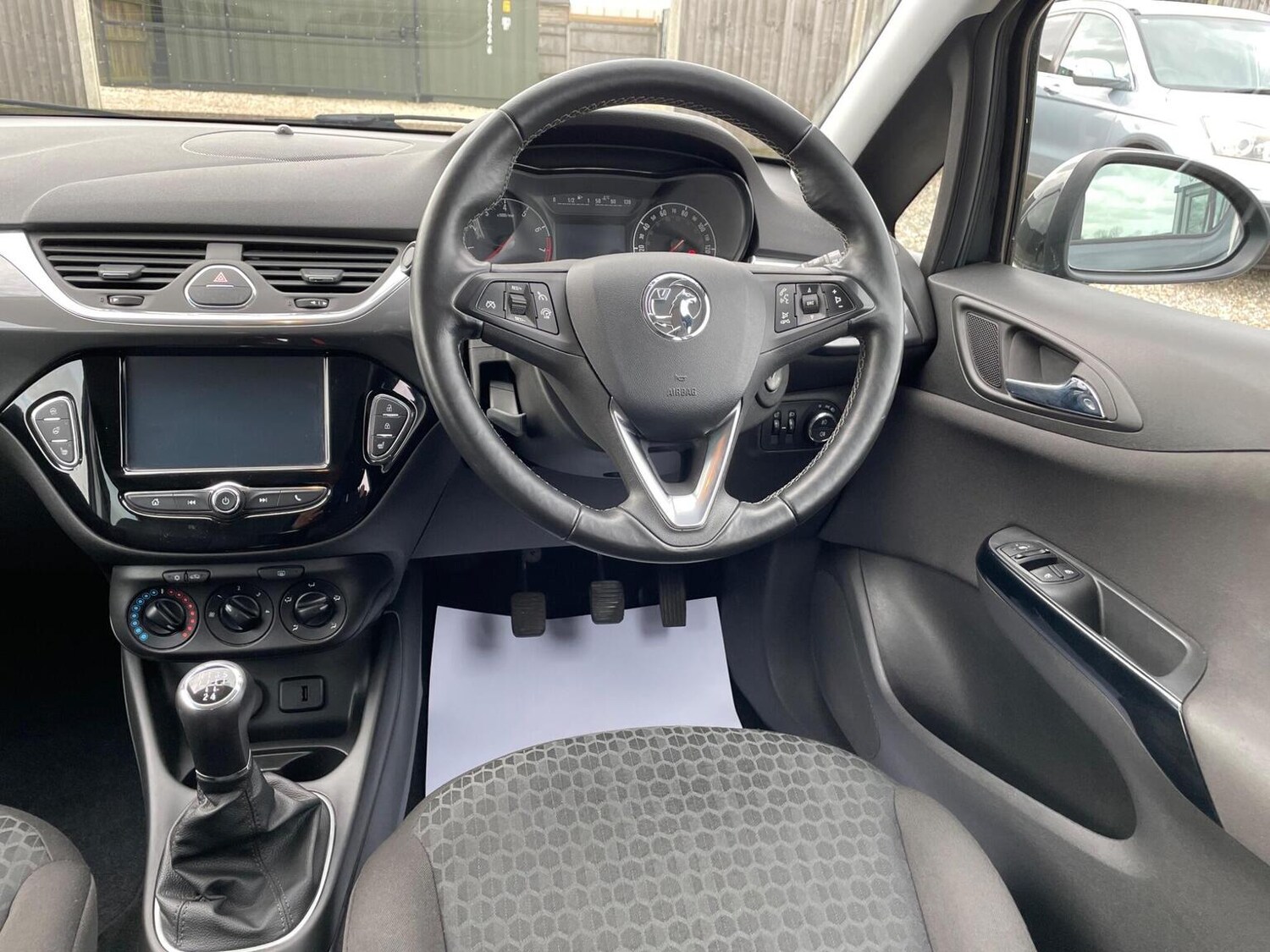 Used Vauxhall Corsa 2017 for sale - 77562529: Photo 9