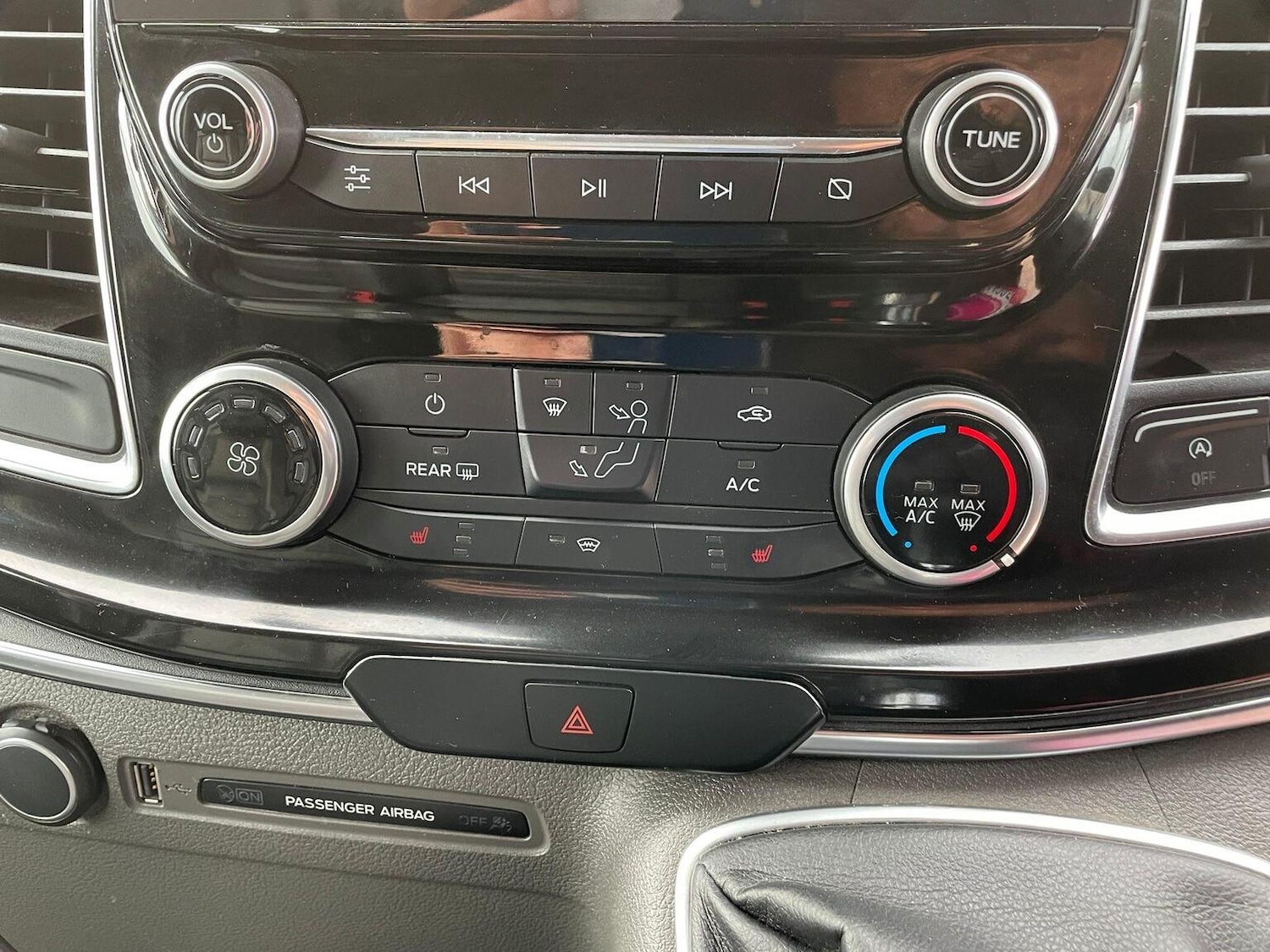 Used Ford Tourneo Custom 2019 for sale - 76418408: Photo 21