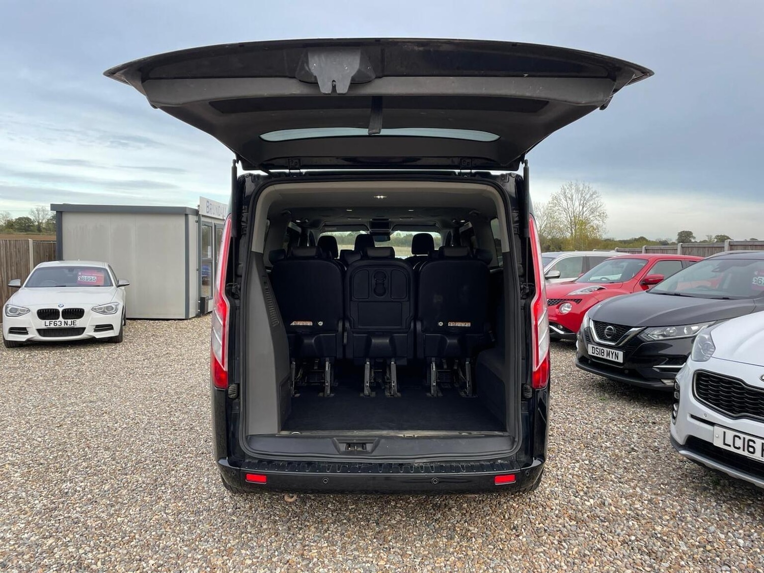 Used Ford Tourneo Custom 2019 for sale - 76418408: Photo 28