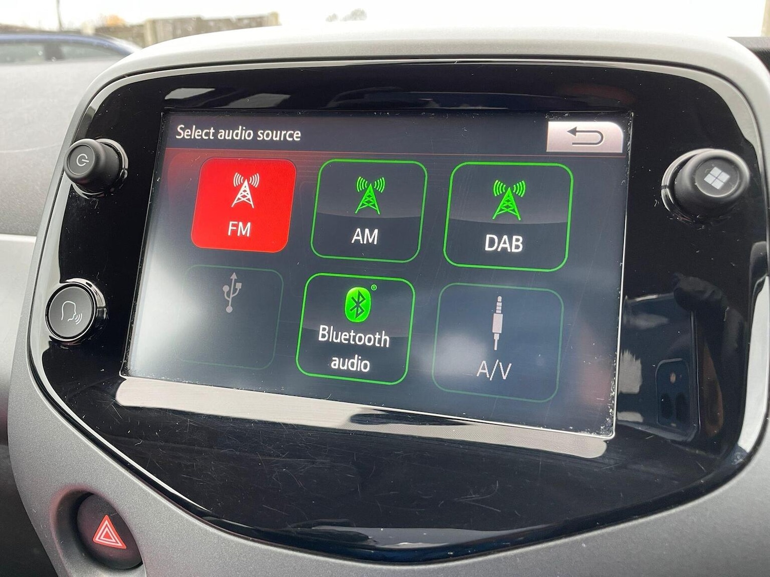 Used Toyota AYGO 2019 for sale - 76430954: Photo 25