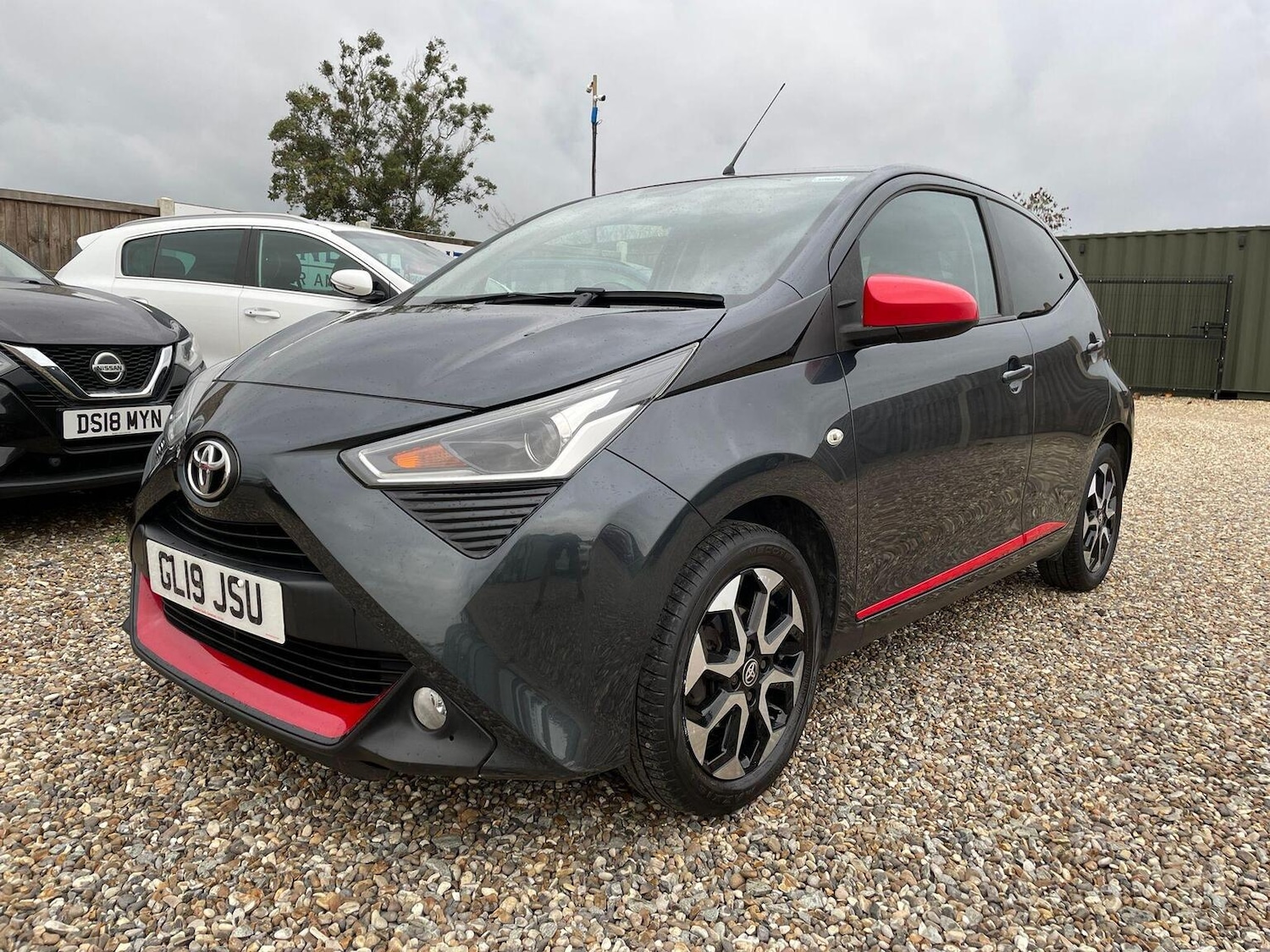 Used Toyota AYGO 2019 for sale - 76430954: Photo 3