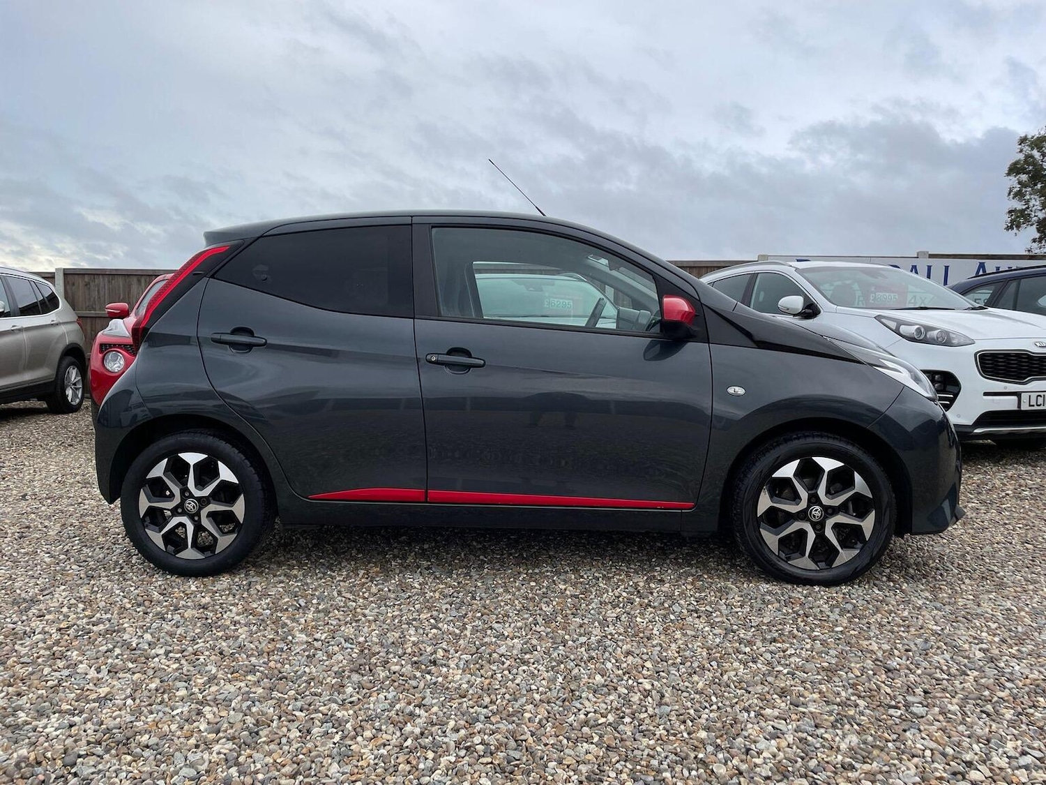 Used Toyota AYGO 2019 for sale - 76430954: Photo 7