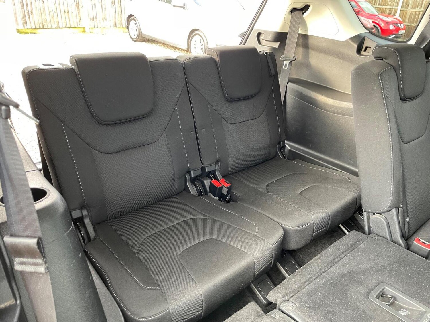 Used Ford S-Max 2017 for sale - 76963230: Photo 15