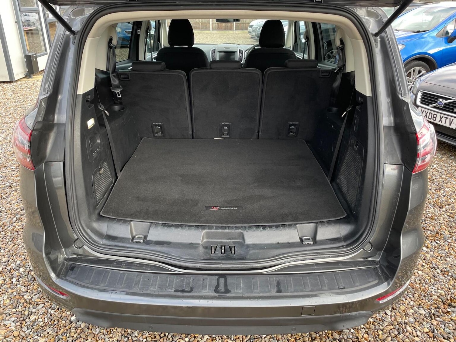 Used Ford S-Max 2017 for sale - 76963230: Photo 22