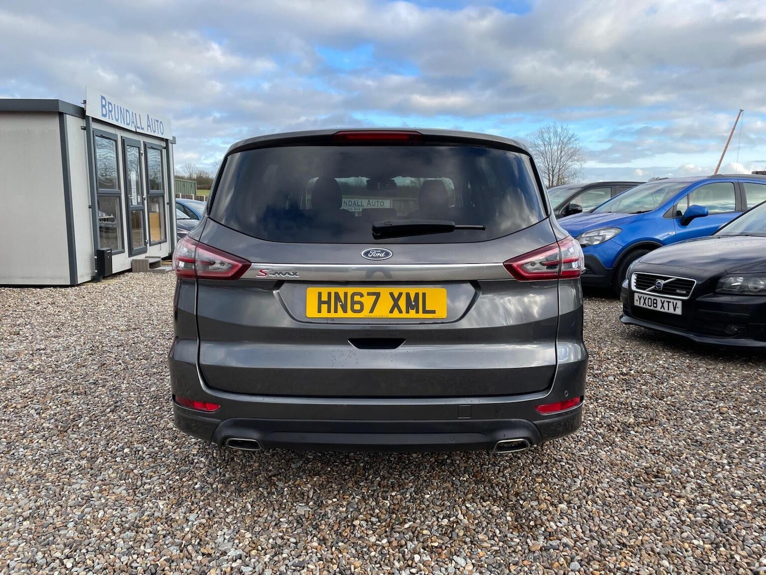 Used Ford S-Max 2017 for sale - 76963230: Photo 6