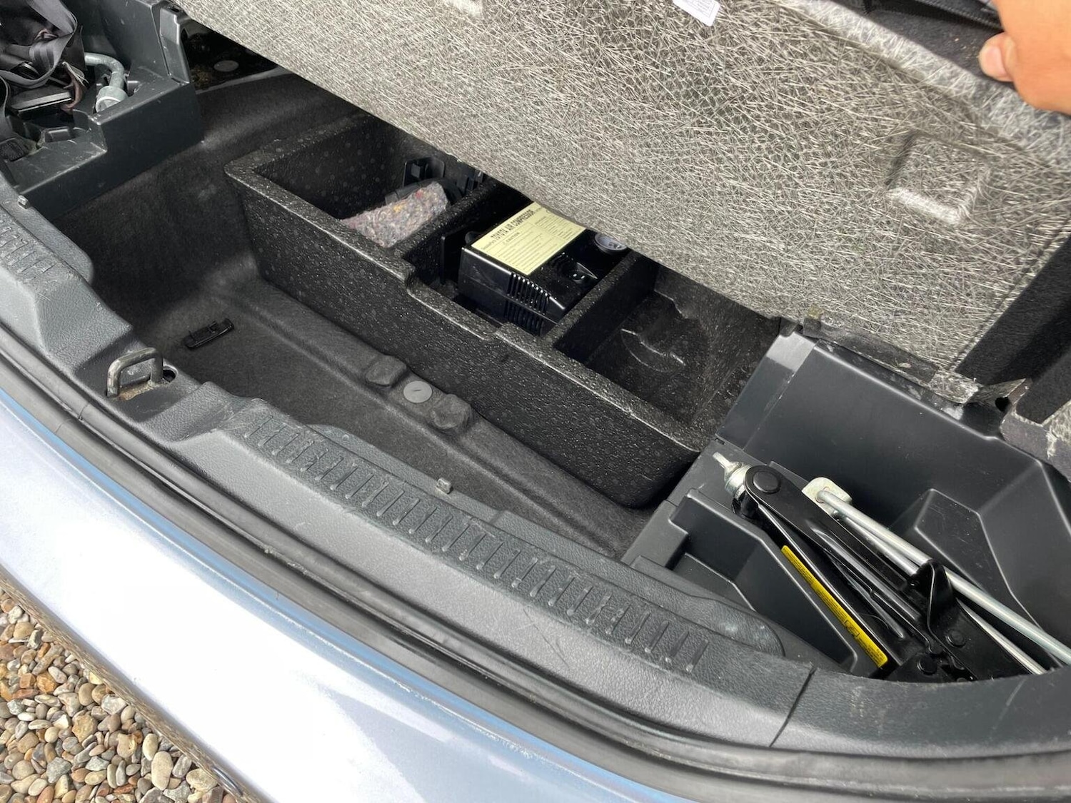 Vehicle 27