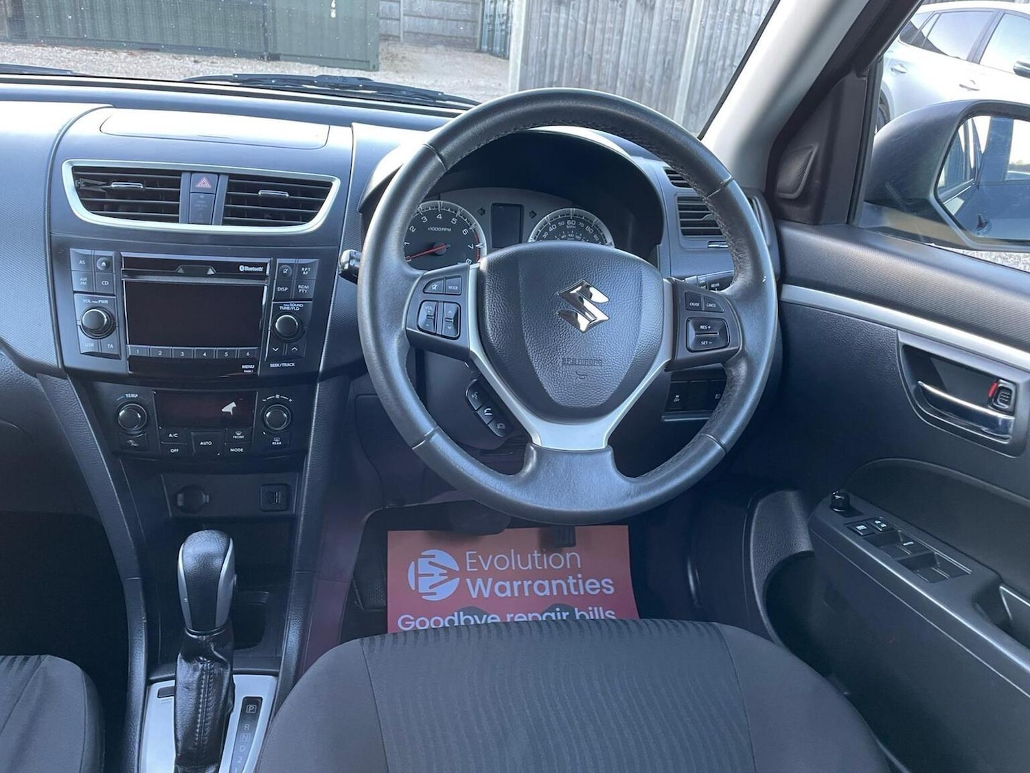 Used Suzuki Swift 2012 for sale - 76576946: Photo 29