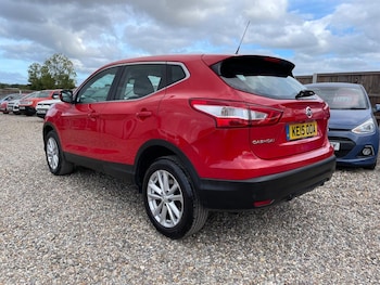 Used Nissan Qashqai 2015 for sale - 75663224: Photo
