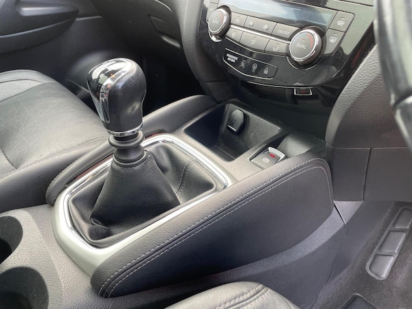 Used Nissan Qashqai 2014 for sale - 76268499: Photo 30