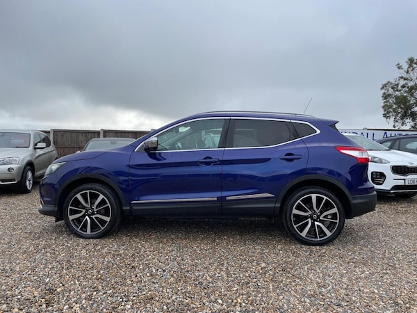 Used Nissan Qashqai 2014 for sale - 76268499: Photo 5