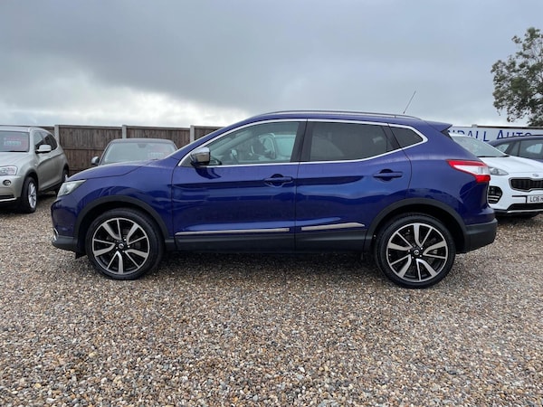 Used Nissan Qashqai 2014 for sale - 76268499: Photo 6