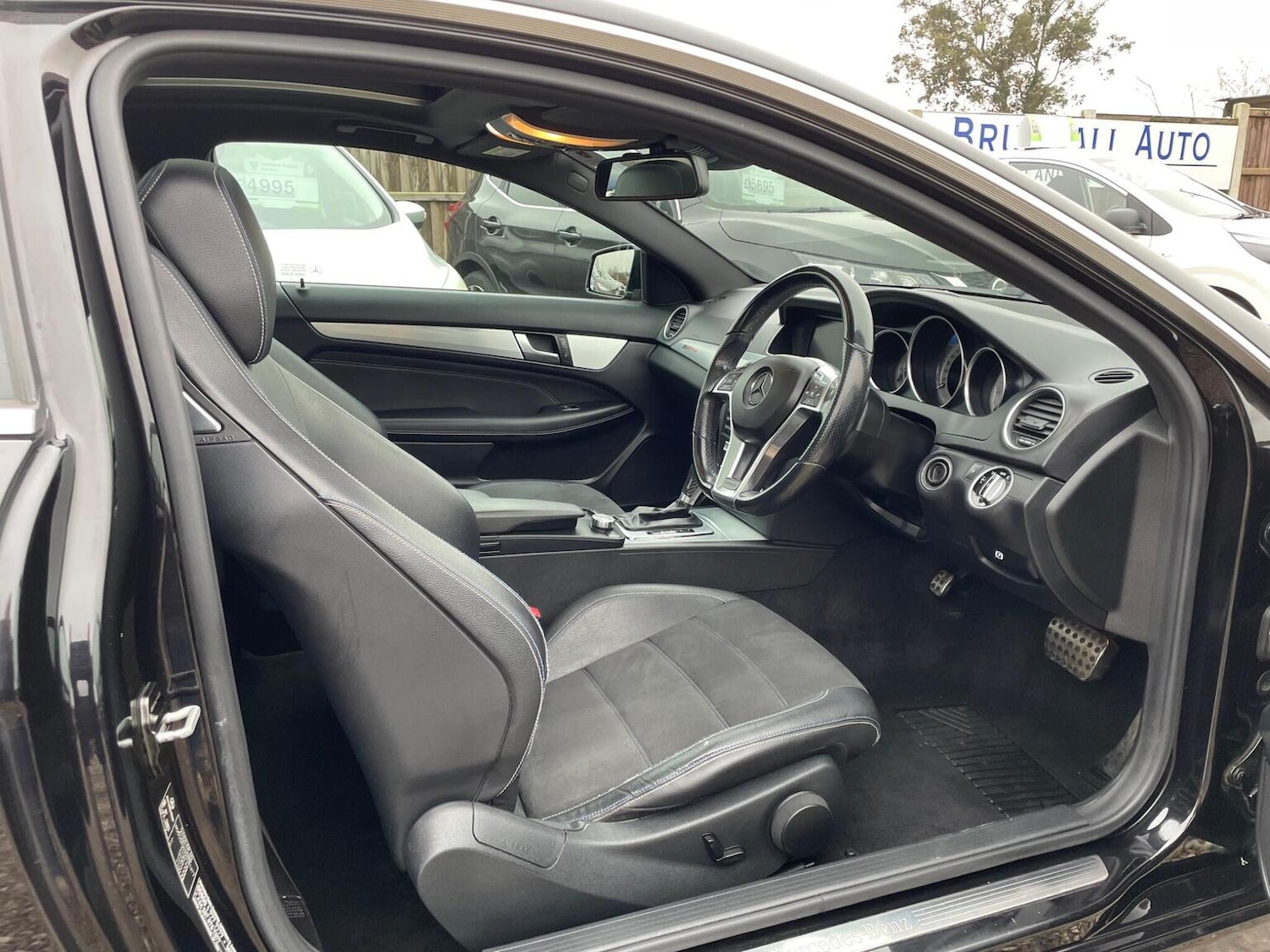 Used Mercedes-Benz C Class 2014 for sale - 77494696: Photo 11