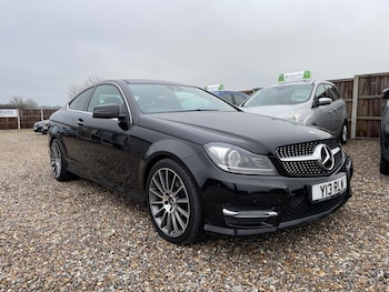 Used Mercedes-Benz C Class 2014 for sale - 77494696: Photo