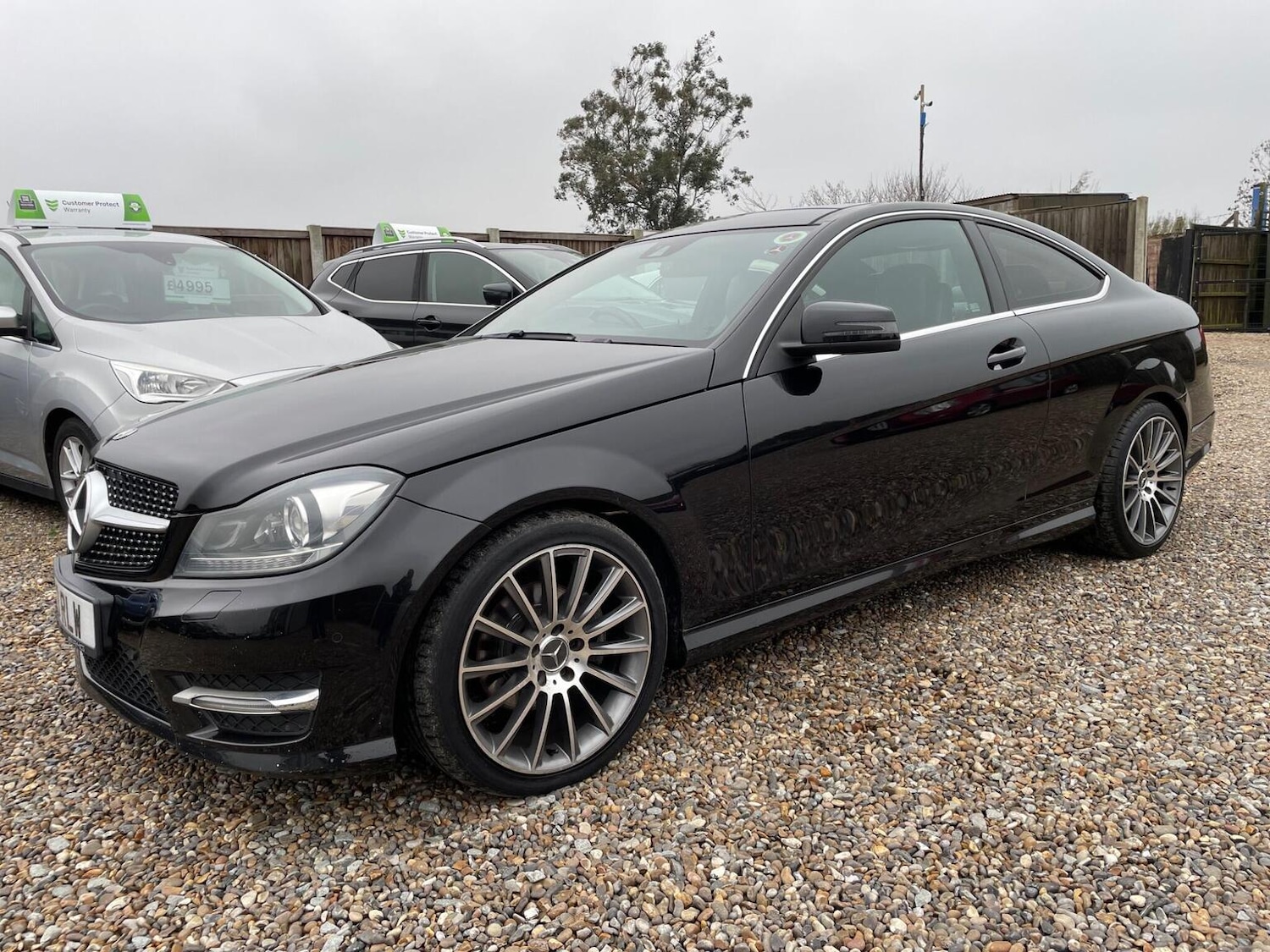 Used Mercedes-Benz C Class 2014 for sale - 77494696: Photo 3