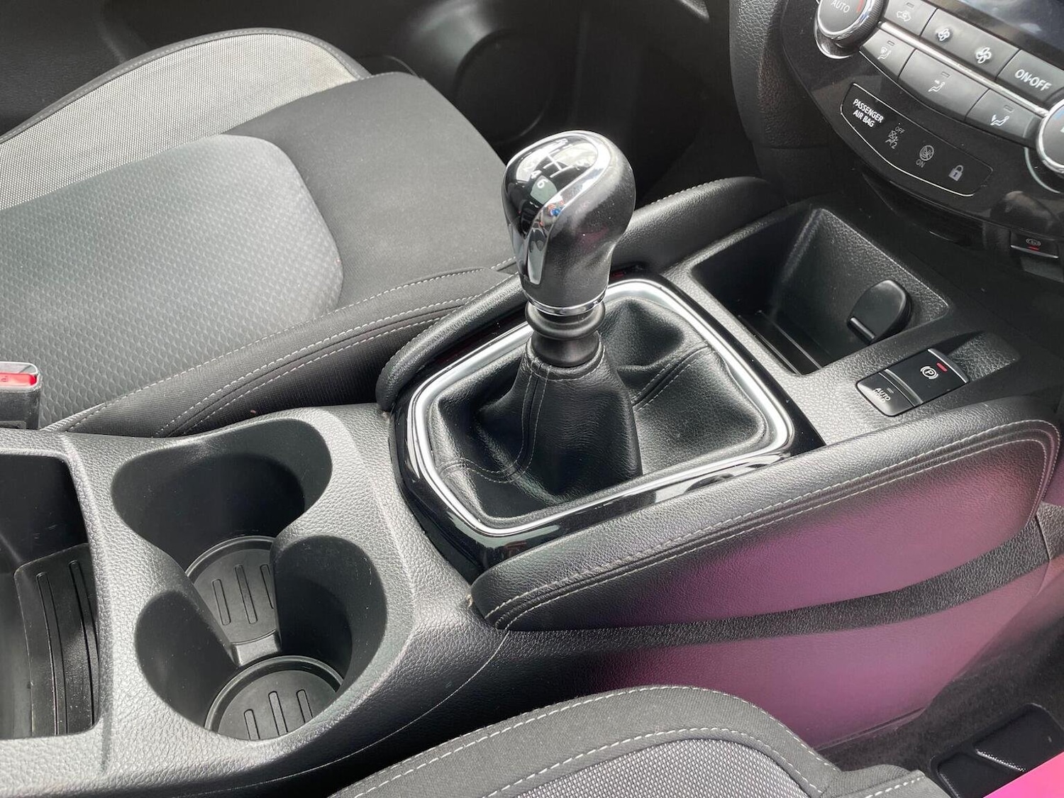 Used Nissan Qashqai 2018 for sale - 76793412: Photo 9