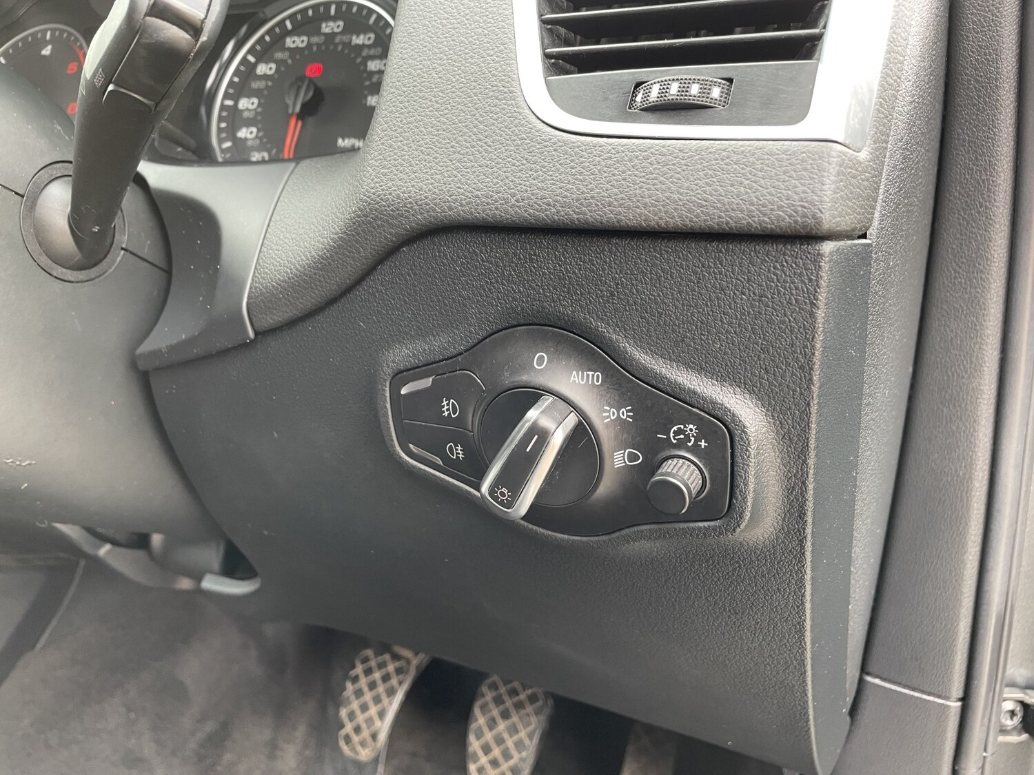 Used Audi Q5 2011 for sale - 78134958: Photo 25