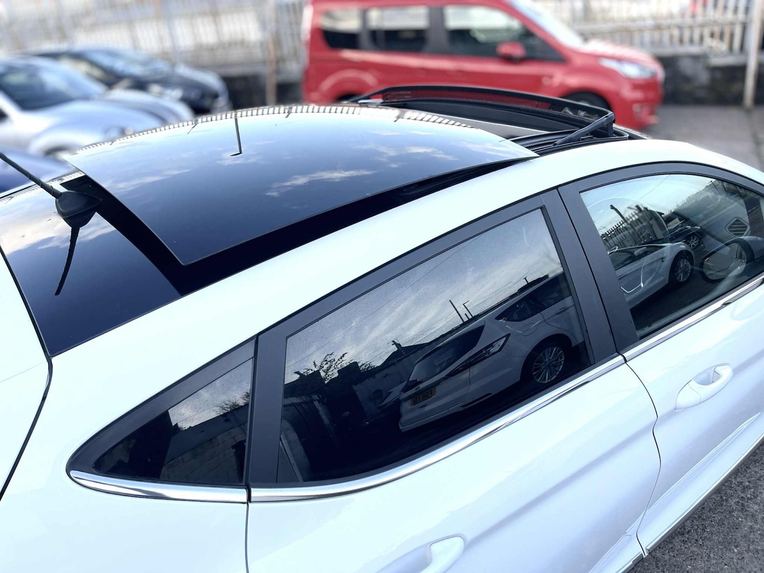 Used Ford Fiesta 2018 for sale - 77195197: Photo 15