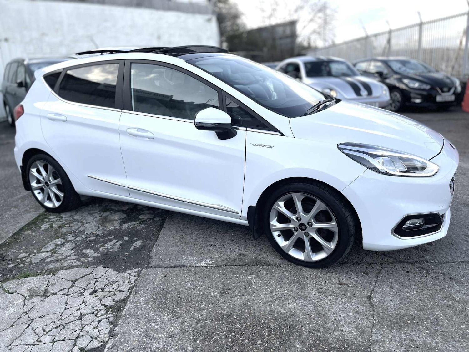 Used Ford Fiesta 2018 for sale - 77195197: Photo 5