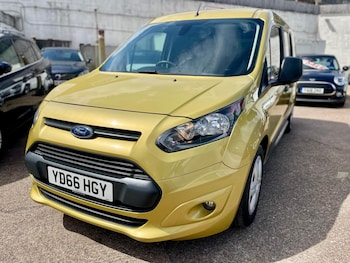 Used Ford Grand Tourneo Connect 2016 for sale - 78826926: Photo