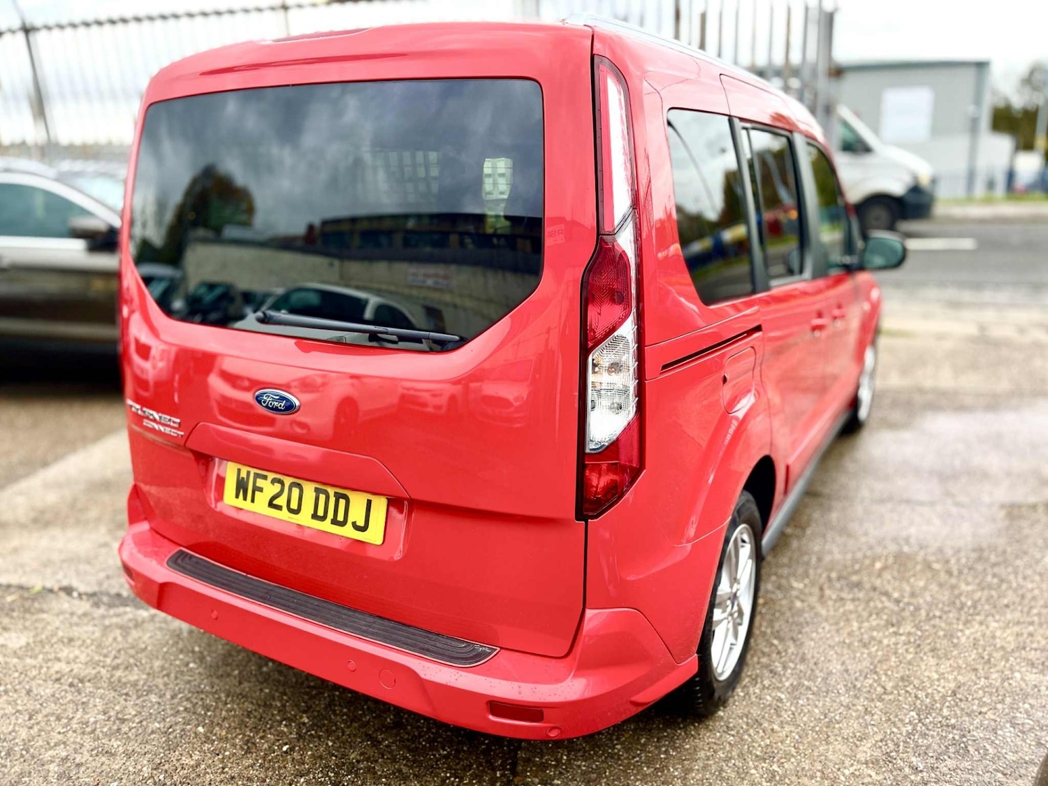 Used Ford Tourneo Connect 2020 for sale - 76426673: Photo 8