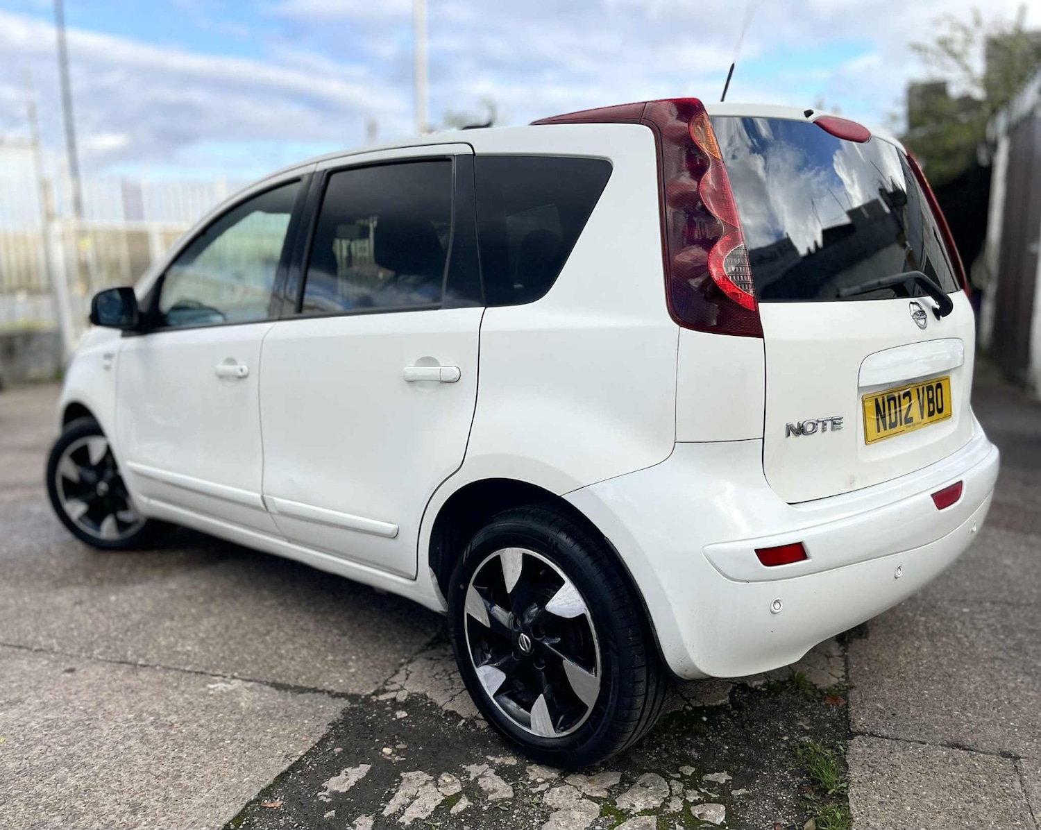 Used Nissan Note 2012 for sale - 77196420: Photo 10