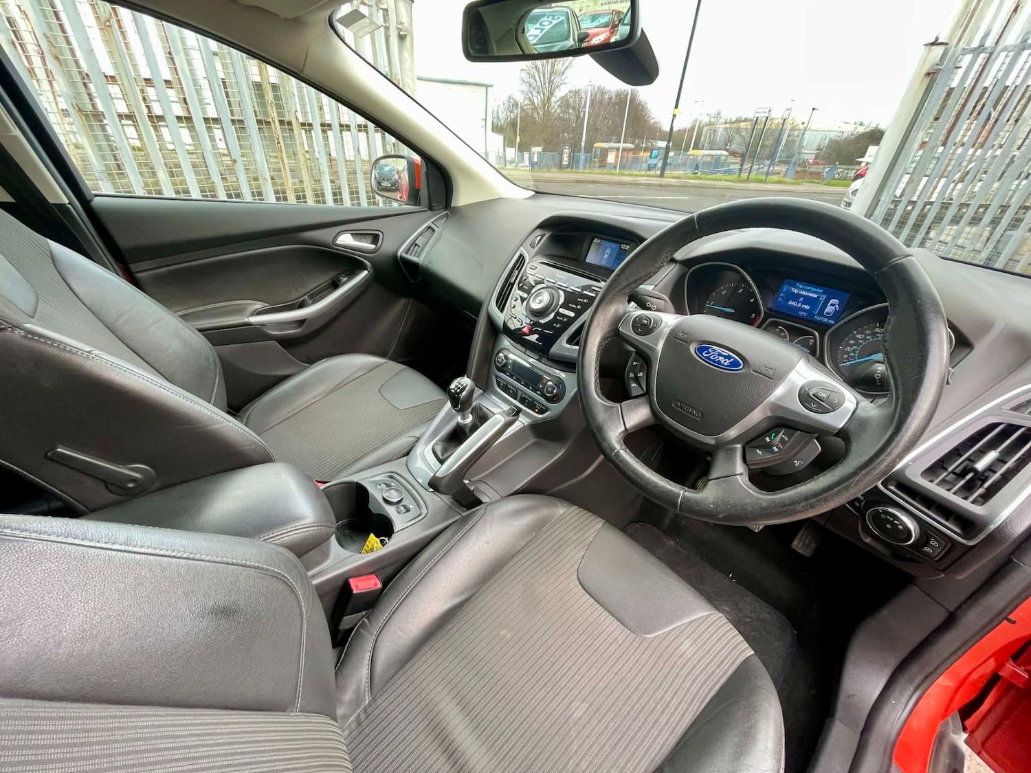 Used Ford Focus 2012 for sale - 77272243: Photo 15