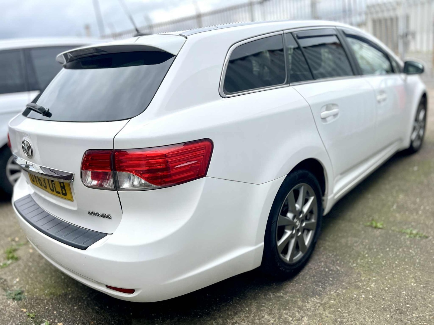 Used Toyota Avensis for sale - 76845988: Photo 5