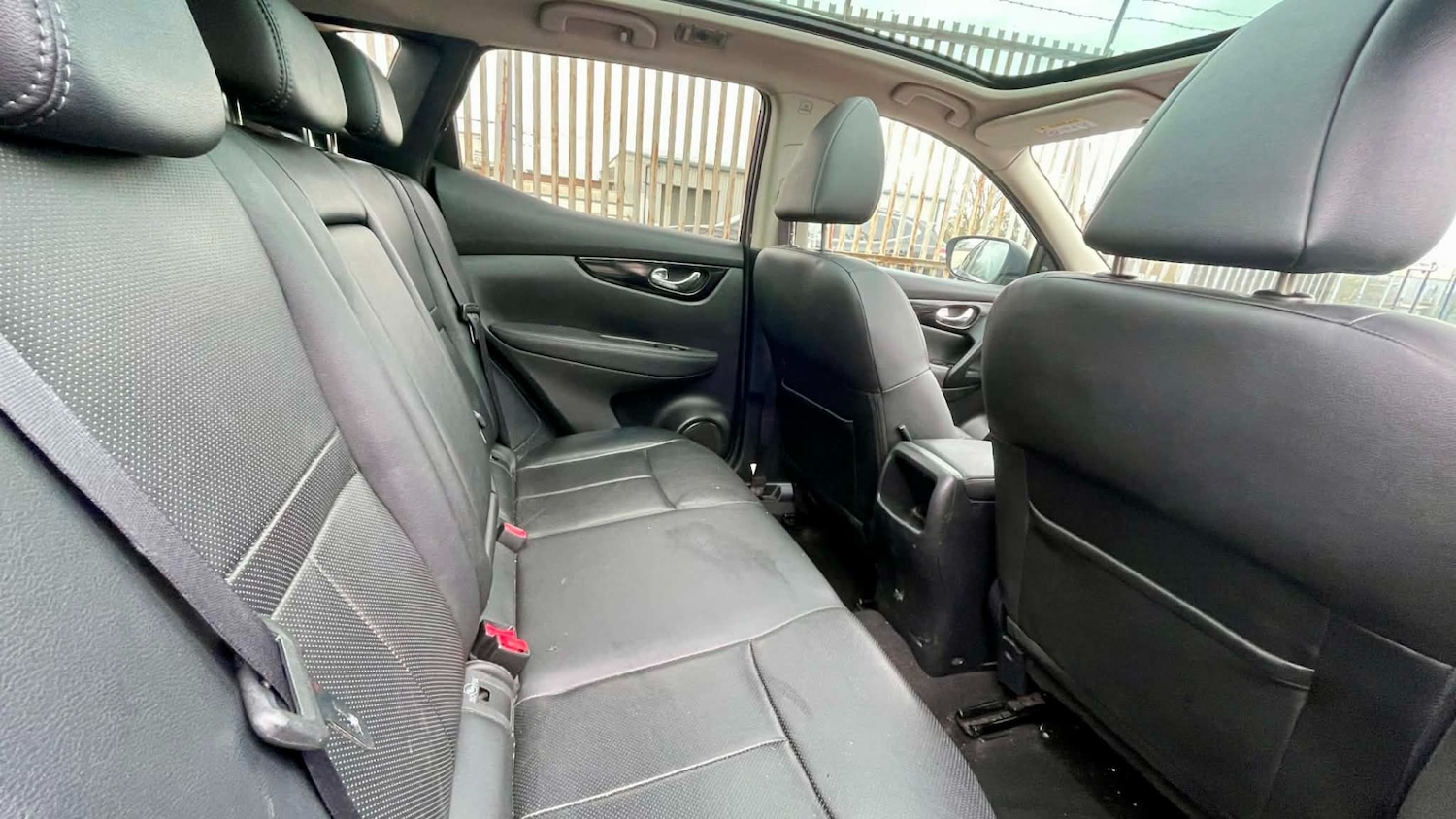 Used Nissan Qashqai 2015 for sale - 77743485: Photo 17