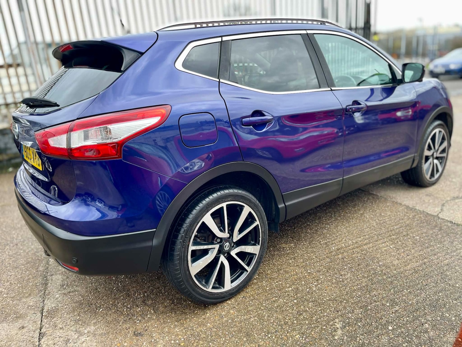 Used Nissan Qashqai 2015 for sale - 77743485: Photo 9