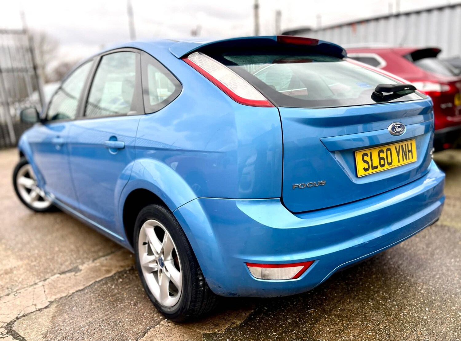 Used Ford Focus 2010 for sale - 77653208: Photo 7