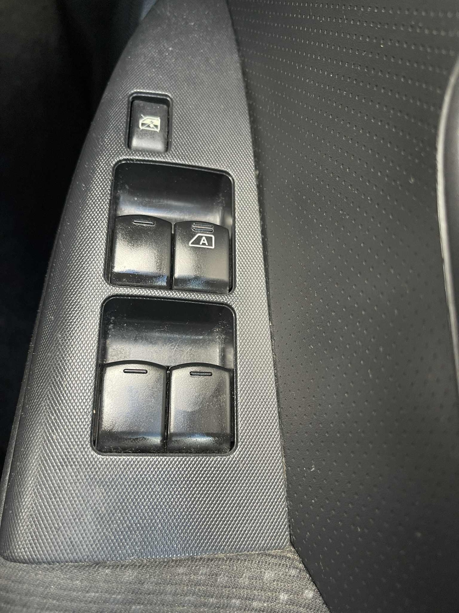 Used Nissan Note 2012 for sale - 76931128: Photo 18