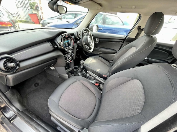 Used MINI Hatch 2018 for sale - 75559085: Photo 17