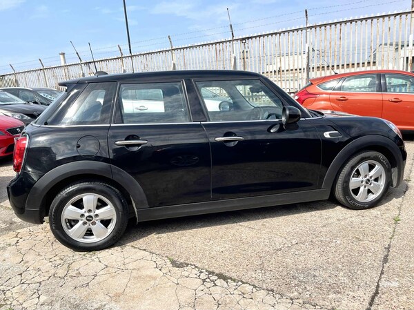 Used MINI Hatch 2018 for sale - 75559085: Photo 5
