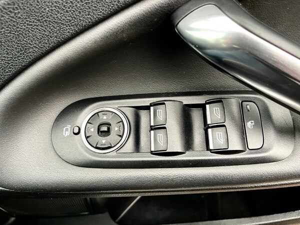 Used Ford Mondeo 2014 for sale - 74141336: Photo 18
