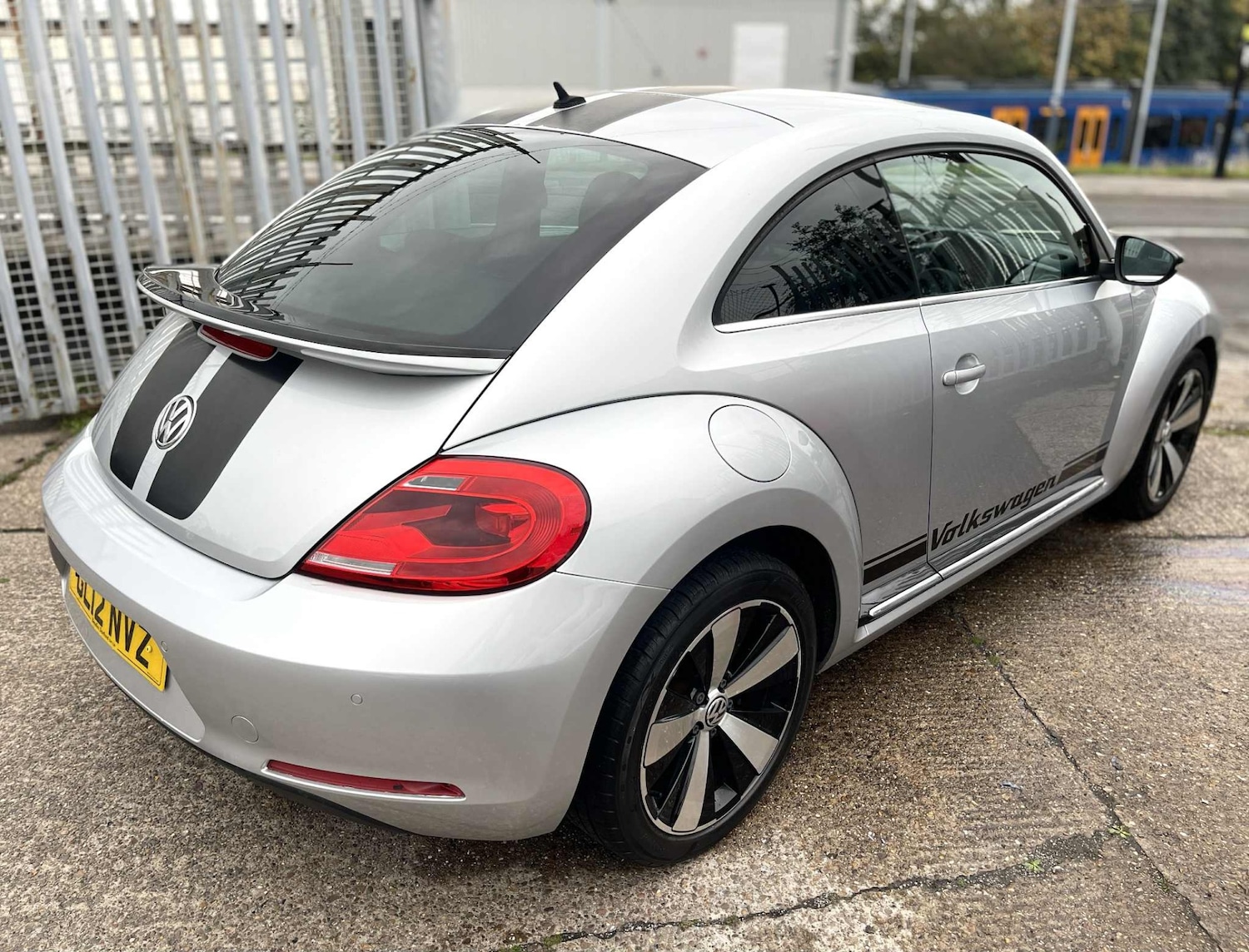 Used Volkswagen Beetle 2012 for sale - 76589095: Photo 5
