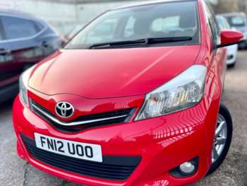 Used Toyota Yaris 2012 for sale - 73527420: Photo