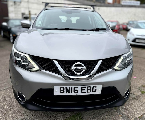 Used Nissan Qashqai 2016 for sale - 76309964: Photo 2