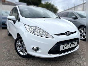 2012 (12) - 1.25 Zetec 5dr [82]
