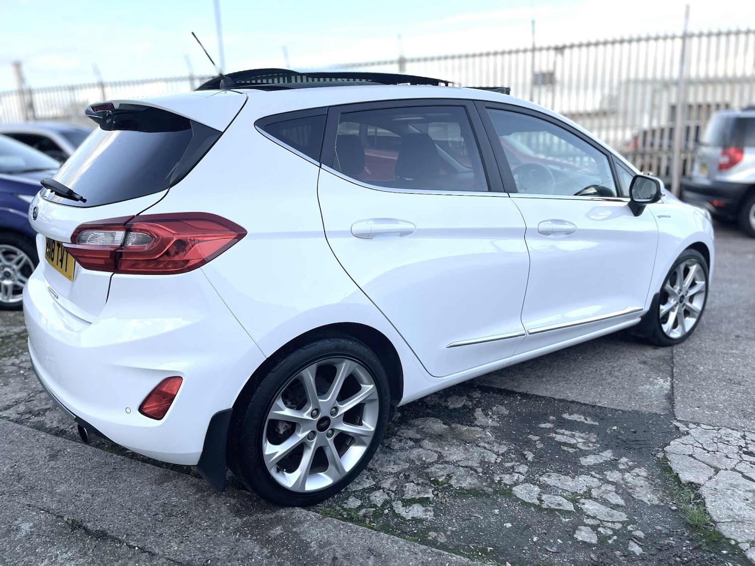 Used Ford Fiesta 2018 for sale - 76578434: Photo 7