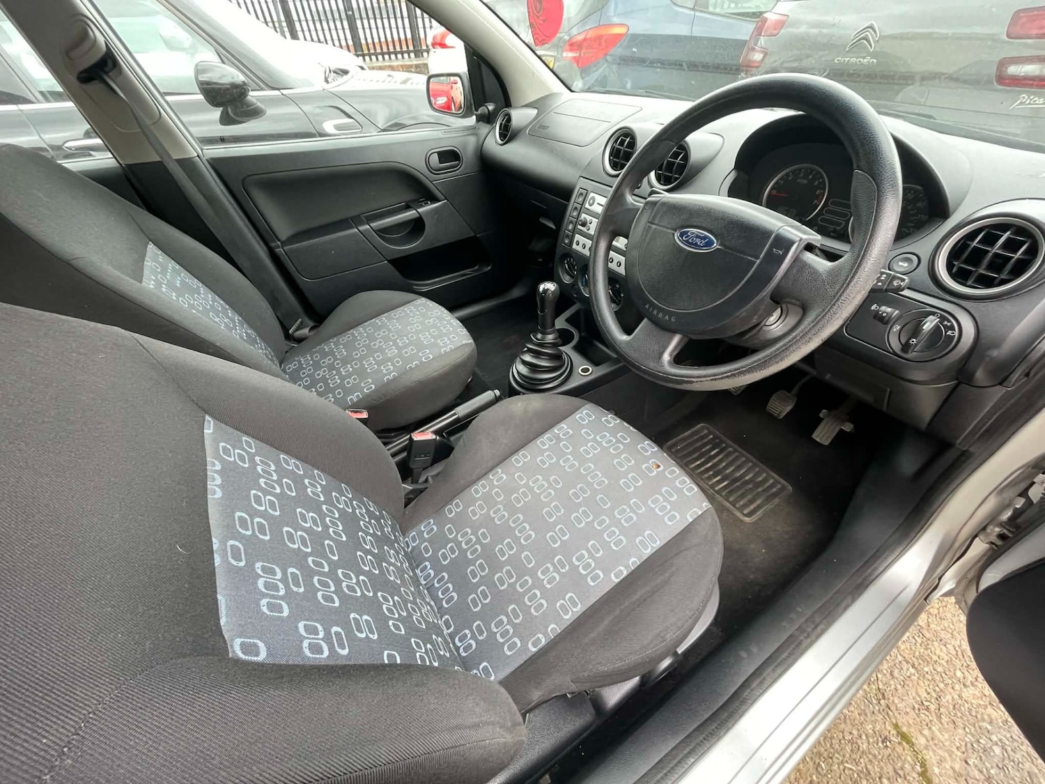 Used Ford Fiesta 2005 for sale - 78178326: Photo 10