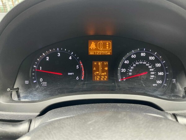 Used Toyota Avensis 2013 for sale - 76209168: Photo 17