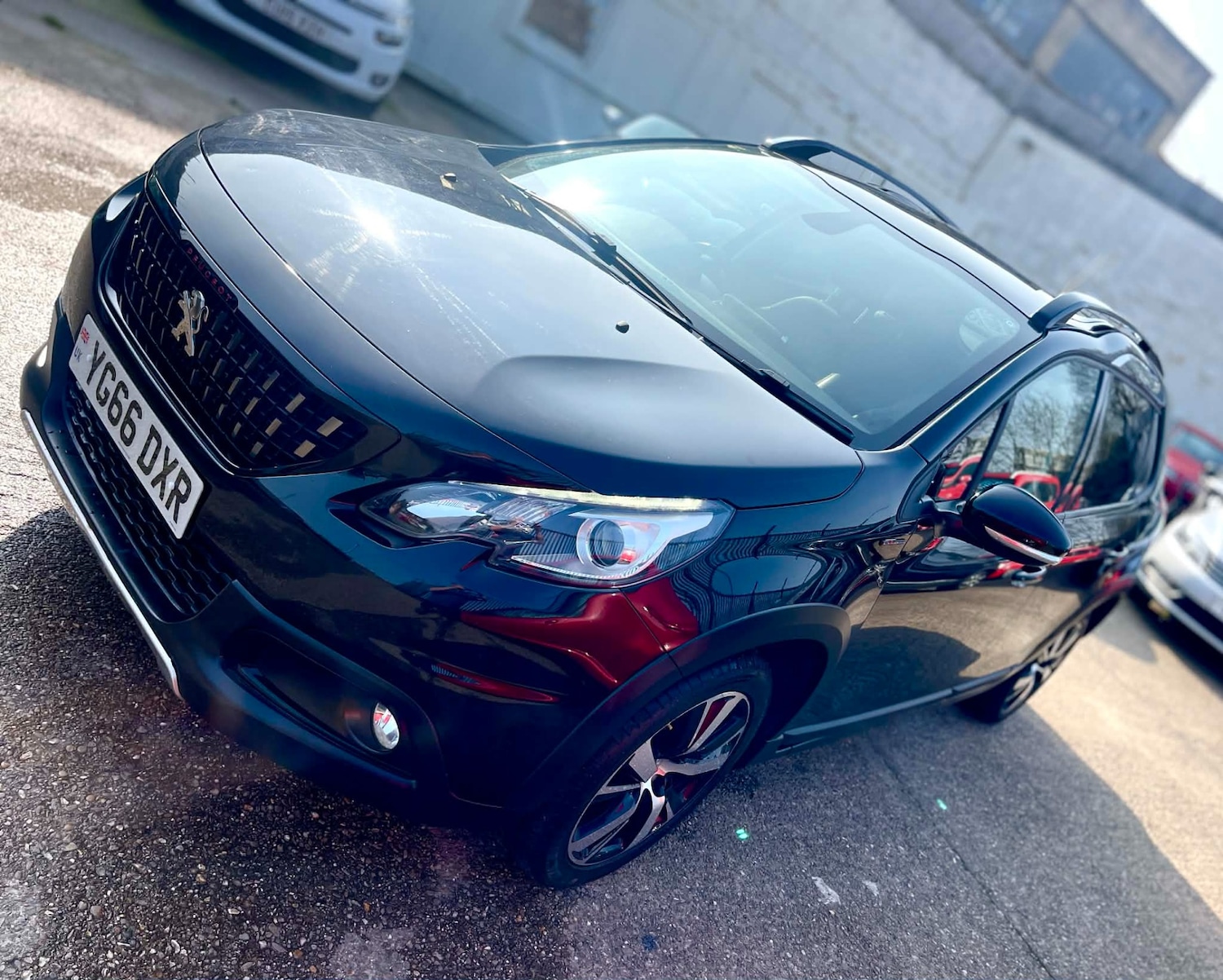 Used Peugeot 2008 2017 for sale - 77974800: Photo 6