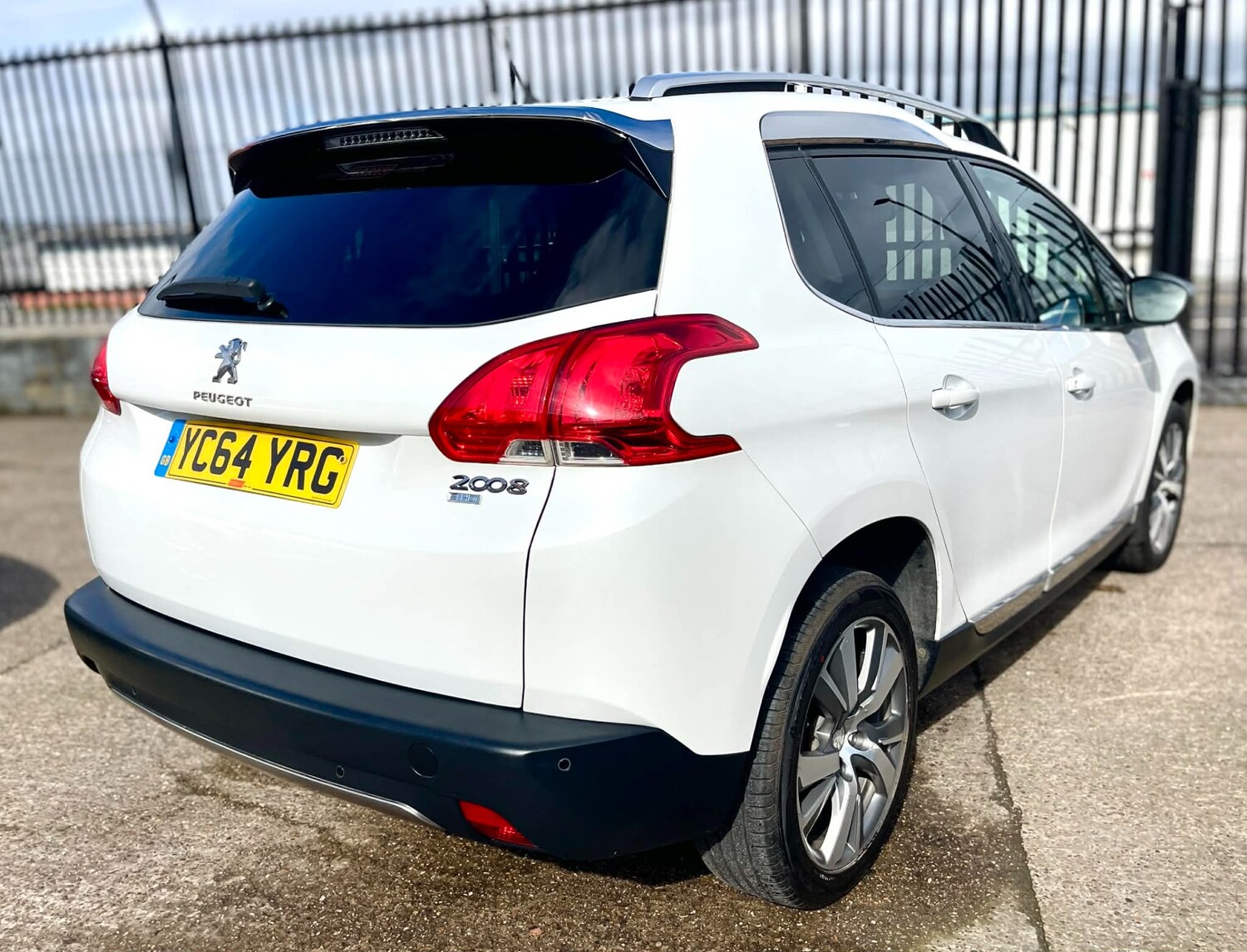 Used Peugeot 2008 2014 for sale - 78041901: Photo 9