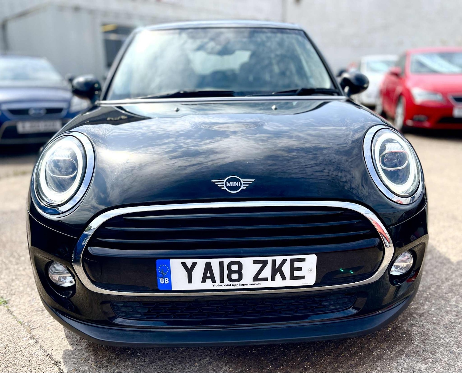 Used MINI Hatch 2018 for sale - 77195752: Photo 2