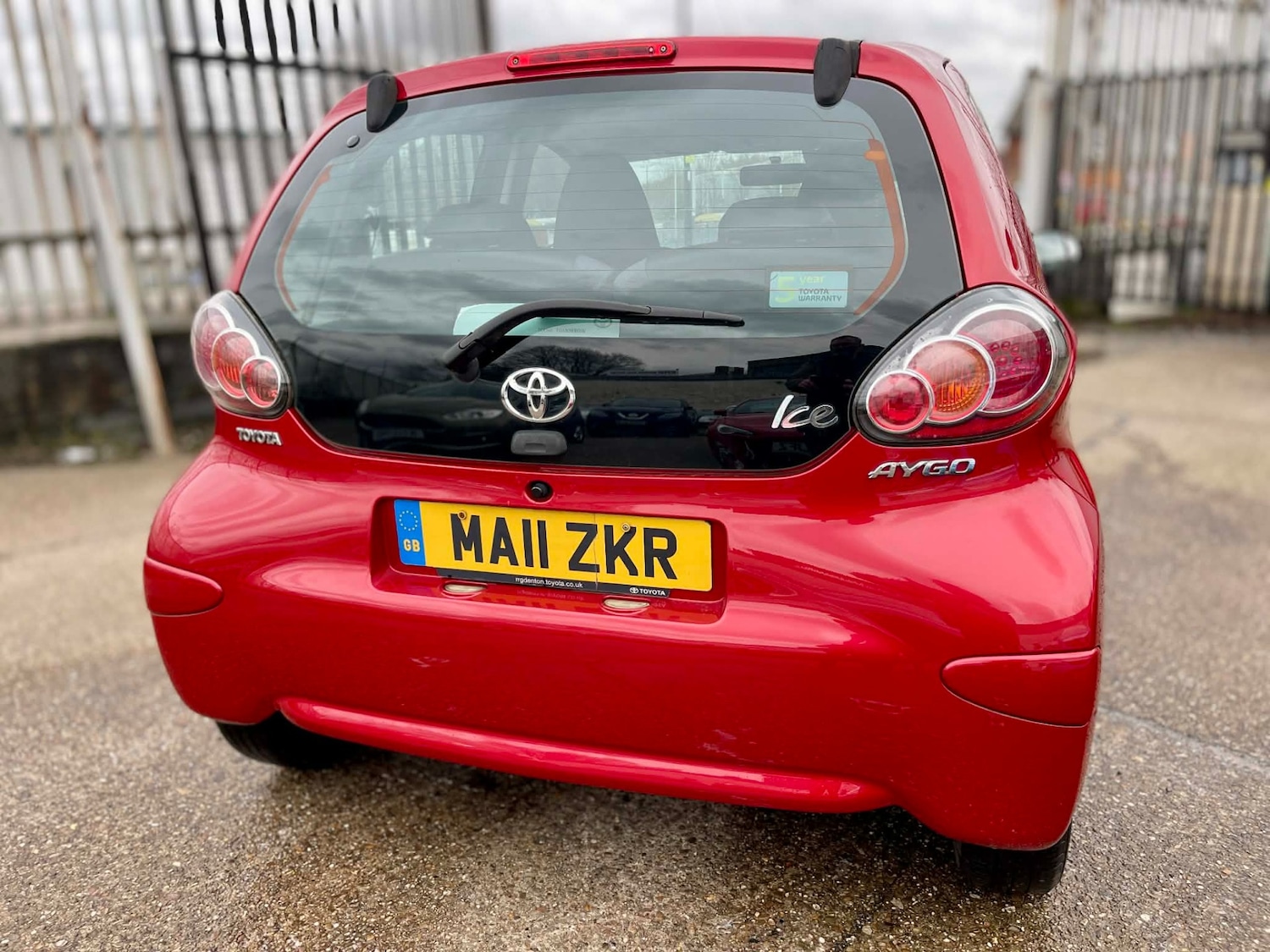 Used Toyota AYGO 2011 for sale - 77653251: Photo 10