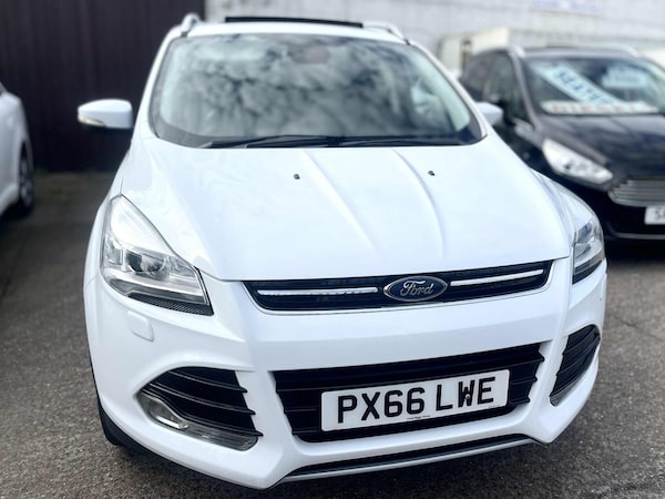 Used Ford Kuga 2016 for sale - 76127672: Photo 2